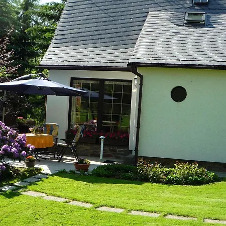 Comfortable Holiday In Near Horse Riding Ferienhaus